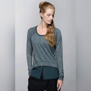 Lululemon Swiftly Size 6 Tech Long Sleeve Crew Heathered Teal Layered Shirt